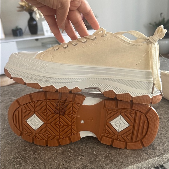 Cream Platform Taxi Sneakers - Picture 3 of 4